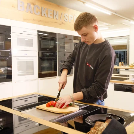 Redbuy GmbH Winterthur Haushaltsgeräte Miele Siemens Bosch VZUG (30)